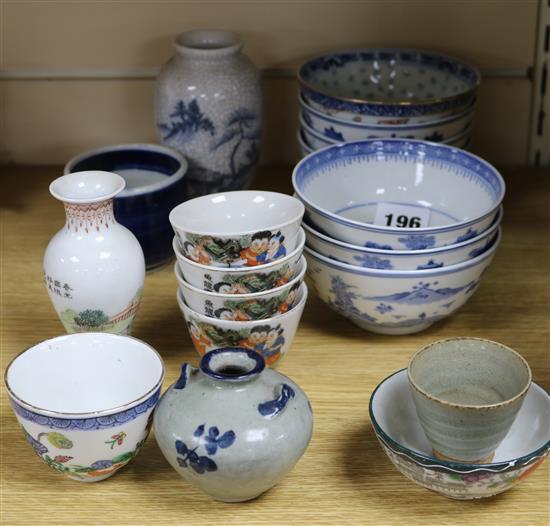 A quantity of Chinese ceramics